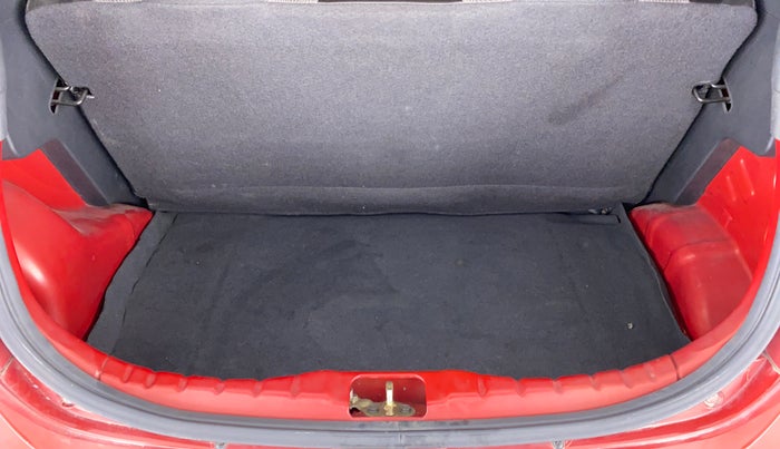 2013 Hyundai Eon ERA PLUS, Petrol, Manual, 35,414 km, Boot Inside