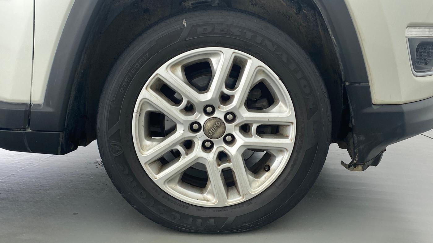 2017 Jeep Compass 2.0 LIMITED, Diesel, Manual, 25,656 km, Right Front Wheel
