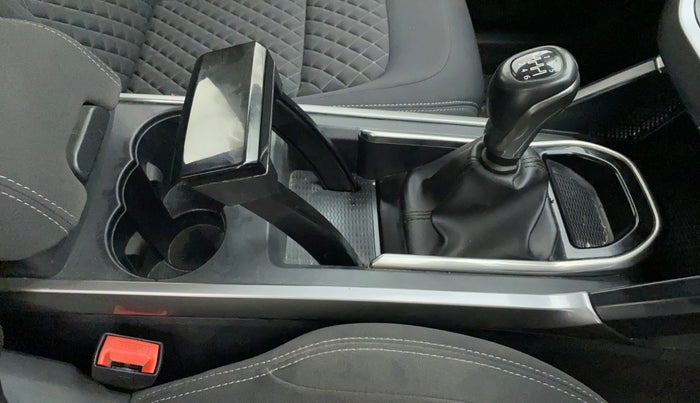 2022 Tata Harrier XT 2.0L KRYOTEC, Diesel, Manual, 35,606 km, Gear Lever