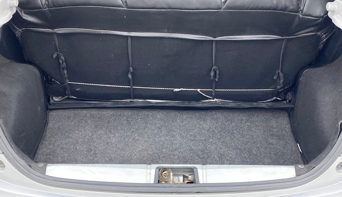 2012 Toyota Etios Liva G, Petrol, Manual, 42,595 km, Boot Inside