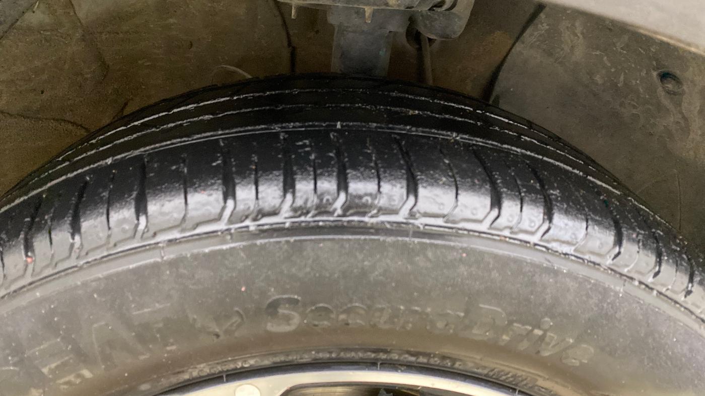 2019 Hyundai VENUE SX 1.0 TURBO, Petrol, Manual, 67,653 km, Right Front Tyre Tread