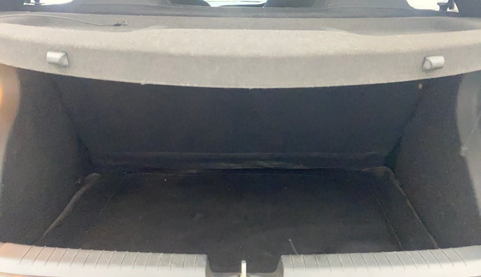 2018 Hyundai i20 Active 1.2 S, Petrol, Manual, 80,177 km, Boot Inside