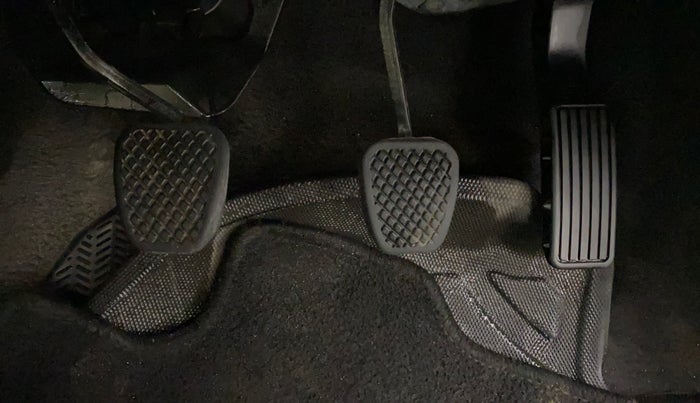 2022 Honda City 1.5L I-VTEC VX, Petrol, Manual, 66,839 km, Pedals