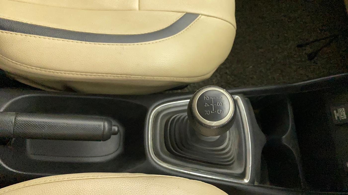 2020 Honda Amaze 1.2L I-VTEC S, Petrol, Manual, 55,003 km, Gear Lever