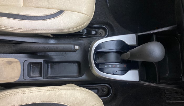 2018 Honda Jazz 1.2L I-VTEC V AT, Petrol, Automatic, 80,425 km, Gear Lever