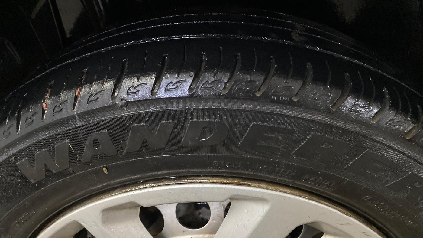 2020 Maruti Vitara Brezza LXI, Petrol, Manual, 69,679 km, Right Rear Tyre Tread