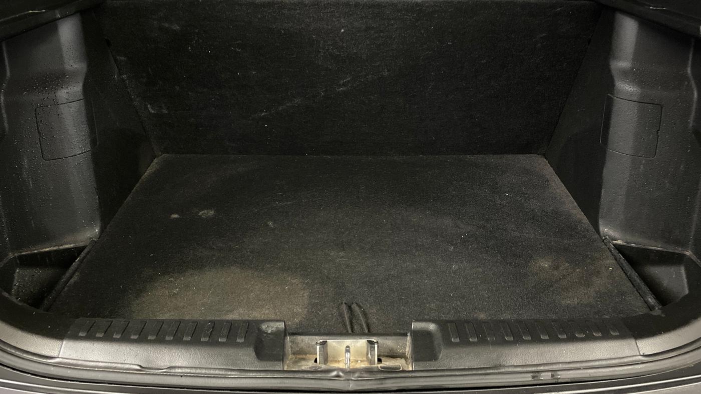 2020 Maruti Vitara Brezza LXI, Petrol, Manual, 69,679 km, Boot Inside