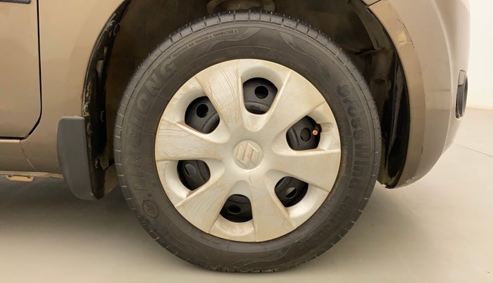 2011 Maruti Ritz VDI, Diesel, Manual, 1,33,548 km, Right Front Wheel