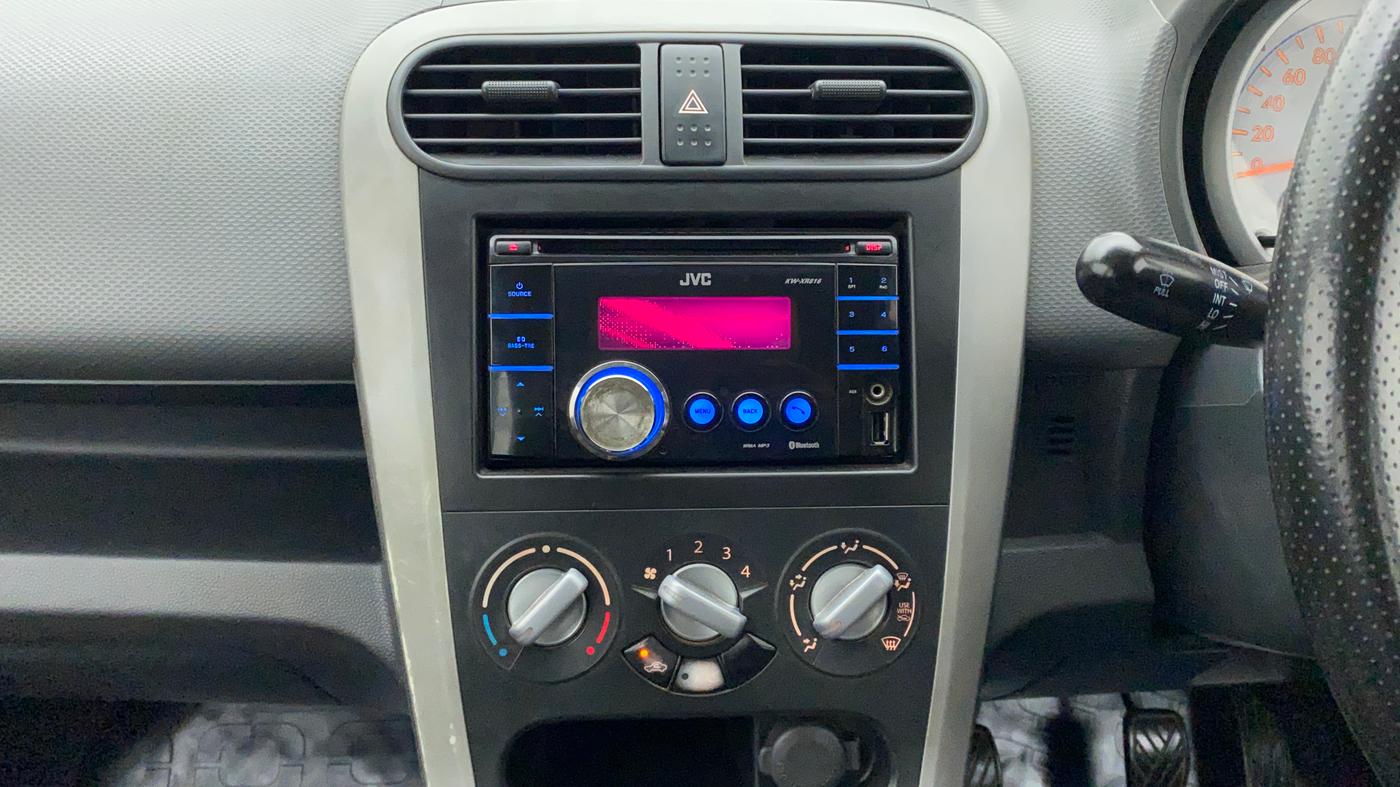 2011 Maruti Ritz VDI, Diesel, Manual, 1,33,548 km, Air Conditioner