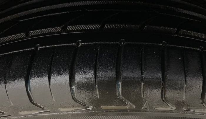 2019 Ford Ecosport TREND + 1.5L PETROL AT, Petrol, Automatic, 56,737 km, Right Front Tyre Tread