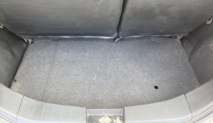 2014 Maruti Wagon R 1.0 VXI, Petrol, Manual, 34,401 km, Boot Inside