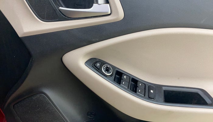 2014 Hyundai Elite i20 ASTA 1.2, Petrol, Manual, 57,462 km, Driver Side Door Panels Control