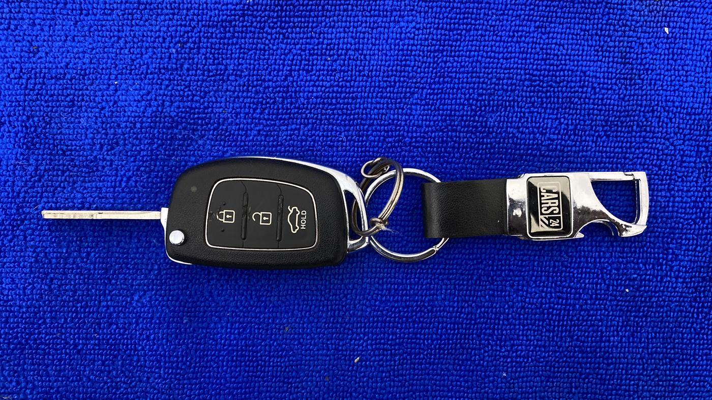 2015 Hyundai Xcent SX 1.2, Petrol, Manual, 94,845 km, Key Close Up