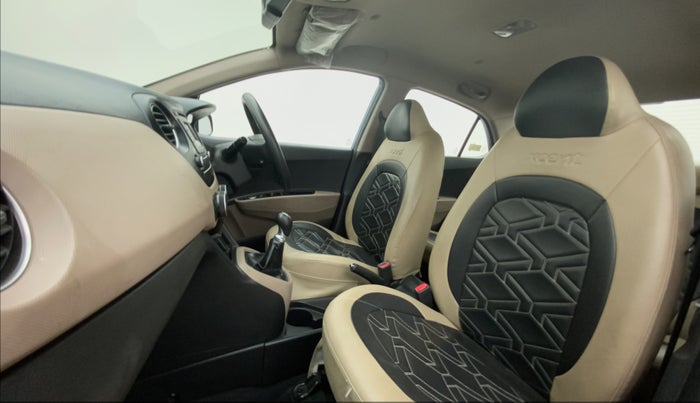 2015 Hyundai Xcent SX 1.2, Petrol, Manual, 94,845 km, Right Side Front Door Cabin