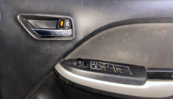 2017 Maruti Baleno DELTA PETROL 1.2, Petrol, Manual, 72,310 km, Driver Side Door Panels Control