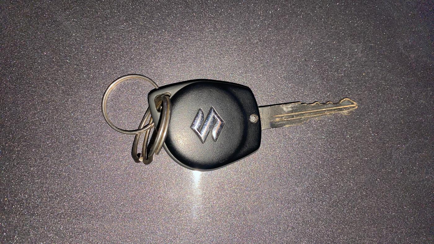 2017 Maruti Baleno DELTA PETROL 1.2, Petrol, Manual, 72,310 km, Key Close Up