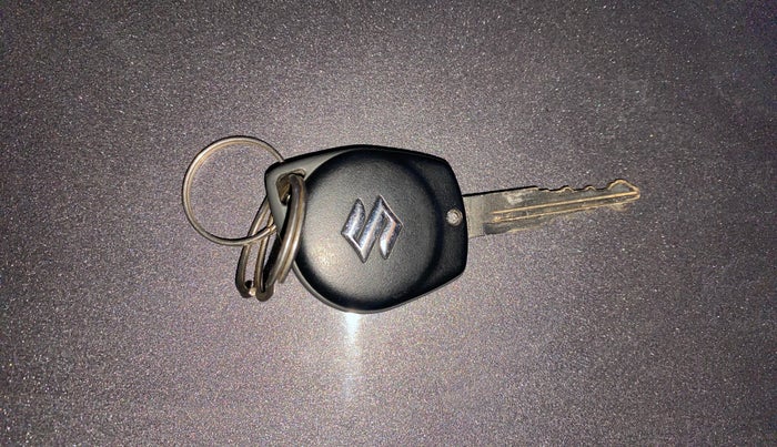2017 Maruti Baleno DELTA PETROL 1.2, Petrol, Manual, 72,310 km, Key Close Up