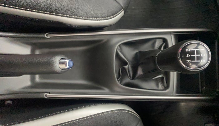 2019 Toyota Glanza G ISG, Petrol, Manual, 36,117 km, Gear Lever