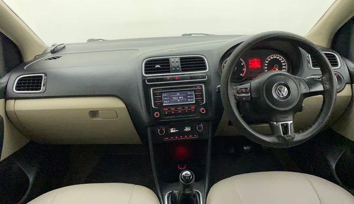 2013 Volkswagen Polo HIGHLINE1.2L, Petrol, Manual, 68,125 km, Dashboard