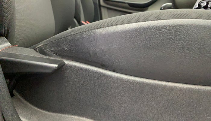 2018 Tata Tiago XE PETROL, Petrol, Manual, 50,624 km, Driver Side Adjustment Panel