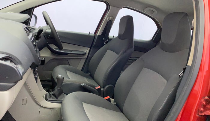 2018 Tata Tiago XE PETROL, Petrol, Manual, 50,624 km, Right Side Front Door Cabin