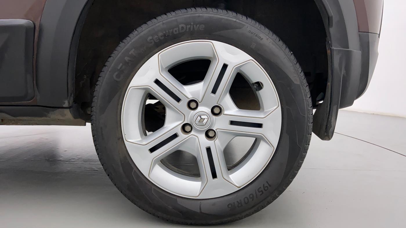 2021 Renault Kiger RXT 1.0 MT, Petrol, Manual, 7,145 km, Left Rear Wheel