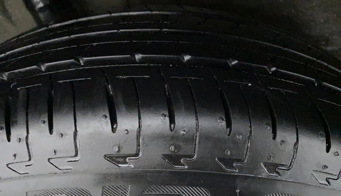 2021 Maruti IGNIS ZETA 1.2 K12 AMT, Petrol, Automatic, 1,568 km, Right Front Tyre Tread