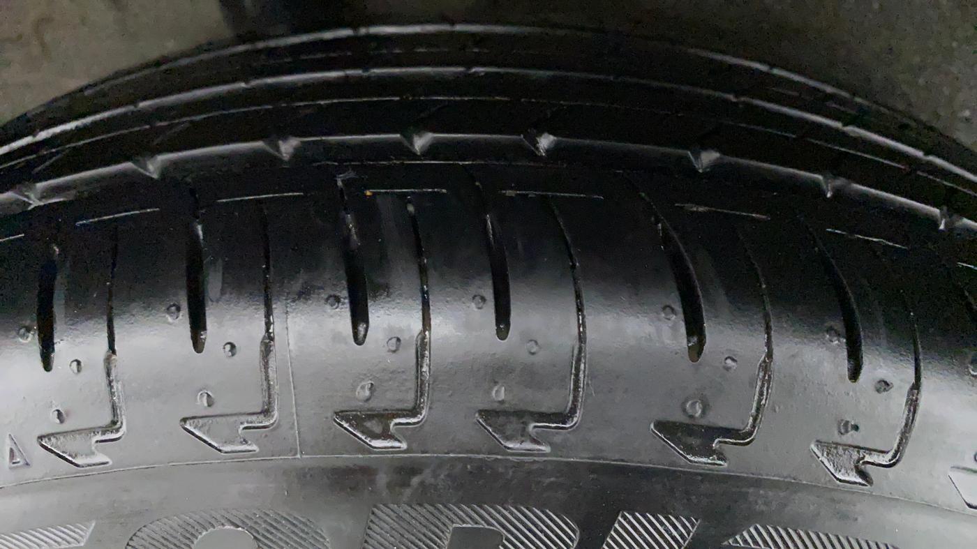 2021 Maruti IGNIS ZETA 1.2 K12 AMT, Petrol, Automatic, 1,568 km, Left Front Tyre Tread
