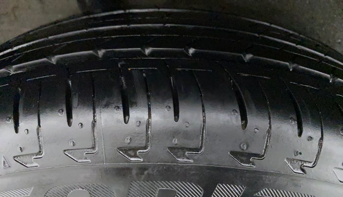 2021 Maruti IGNIS ZETA 1.2 K12 AMT, Petrol, Automatic, 1,568 km, Left Front Tyre Tread
