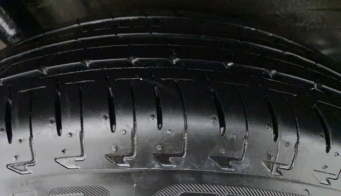 2021 Maruti IGNIS ZETA 1.2 K12 AMT, Petrol, Automatic, 1,568 km, Right Rear Tyre Tread