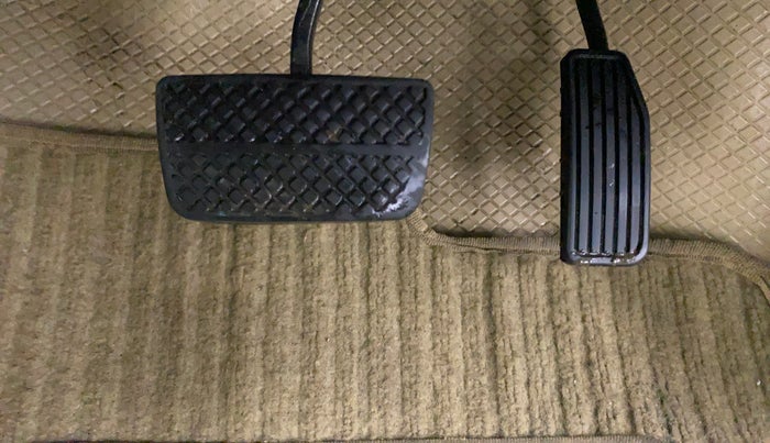 2017 Honda Amaze 1.2L I-VTEC S AT, Petrol, Automatic, 69,570 km, Pedals