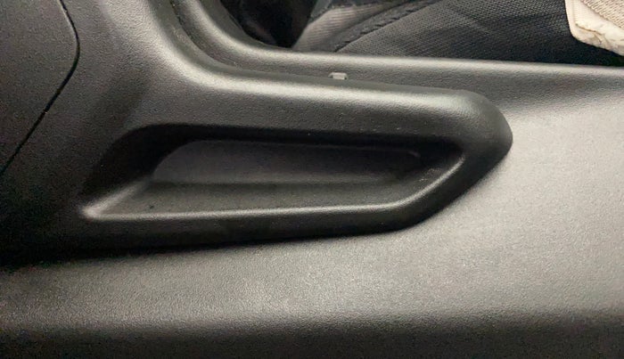 2021 Tata NEXON XZ PETROL, Petrol, Manual, 35,660 km, Driver Side Adjustment Panel