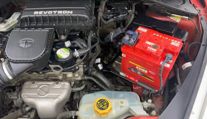 2017 Tata Tiago XZ PETROL, Petrol, Manual, 60,883 km, Engine View - Left