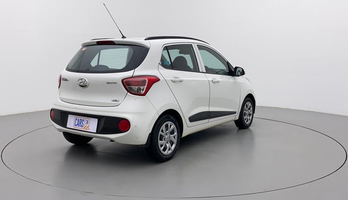 2017 Hyundai Grand i10 SPORTZ (O) 1.2 KAPPA VTVT, Petrol, Manual, 37,126 km, Right Back Diagonal