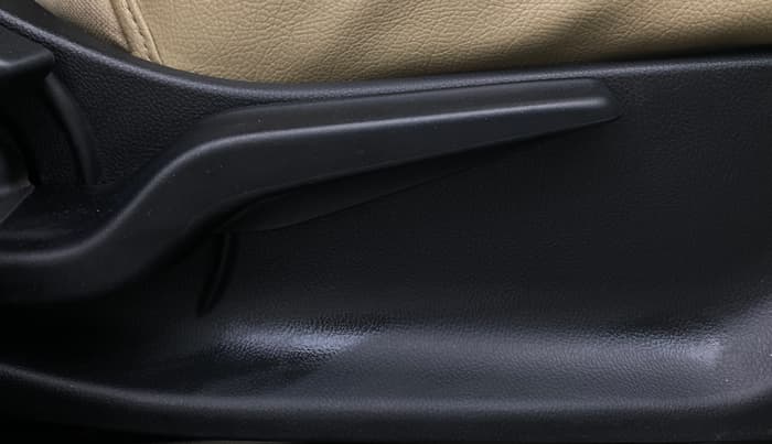 2018 Honda Amaze 1.5L I-DTEC S, Diesel, Manual, 74,225 km, Driver Side Adjustment Panel