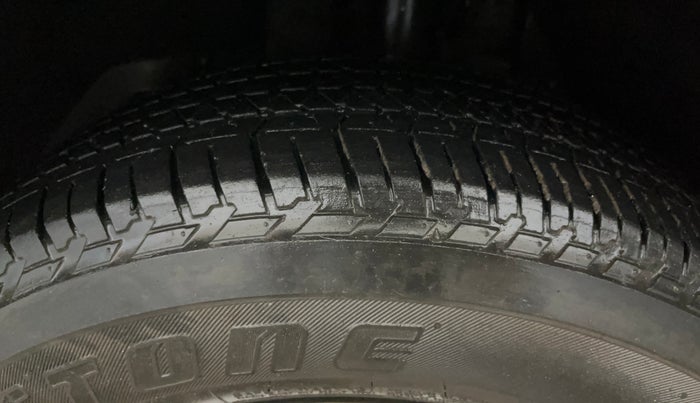 2019 Mahindra XUV500 W7 AT, Diesel, Automatic, 61,362 km, Left Front Tyre Tread