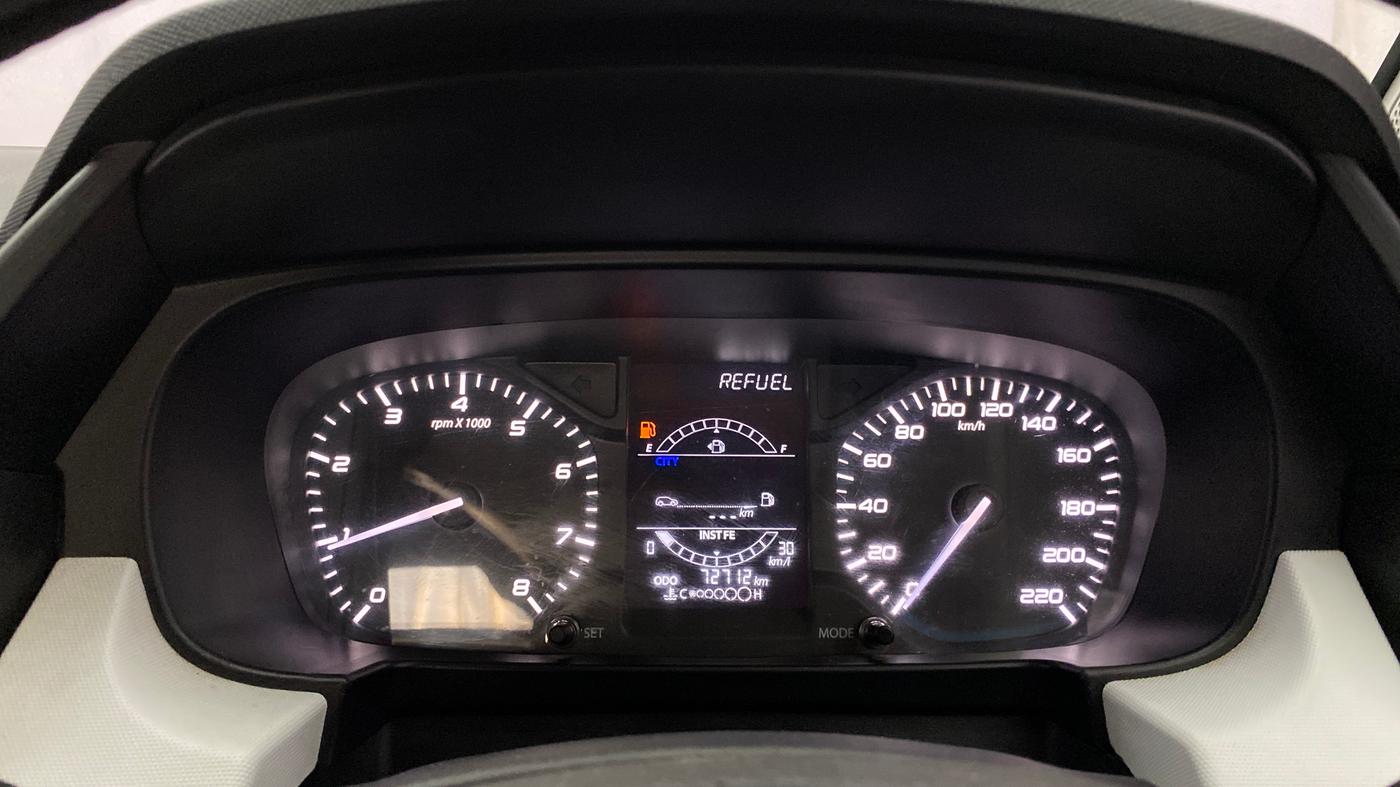2022 Tata PUNCH PURE MT, Petrol, Manual, 72,712 km, Odometer Image