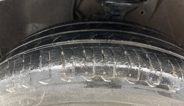 2018 Maruti IGNIS DELTA 1.2, Petrol, Manual, 24,292 km, Left Front Tyre Tread