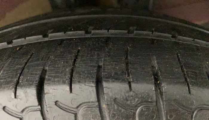 2019 Hyundai NEW SANTRO SPORTZ MT, Petrol, Manual, 31,182 km, Left Rear Tyre Tread