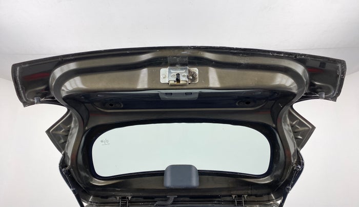2016 Renault Kwid RXT, Petrol, Manual, 92,744 km, Boot Door Open