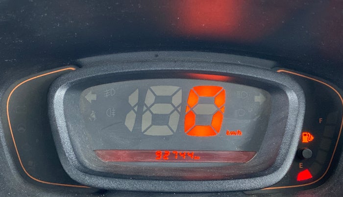 2016 Renault Kwid RXT, Petrol, Manual, 92,744 km, Odometer Image