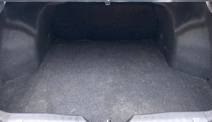 2020 Maruti Ciaz ALPHA 1.5 MT VTVT SHVS, Petrol, Manual, 5,814 km, Boot Inside