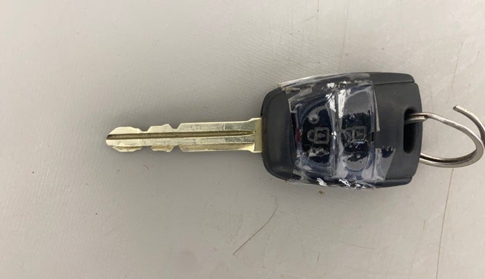 2017 Hyundai Grand i10 SPORTZ 1.2 KAPPA VTVT, Petrol, Manual, 59,459 km, Key Close Up