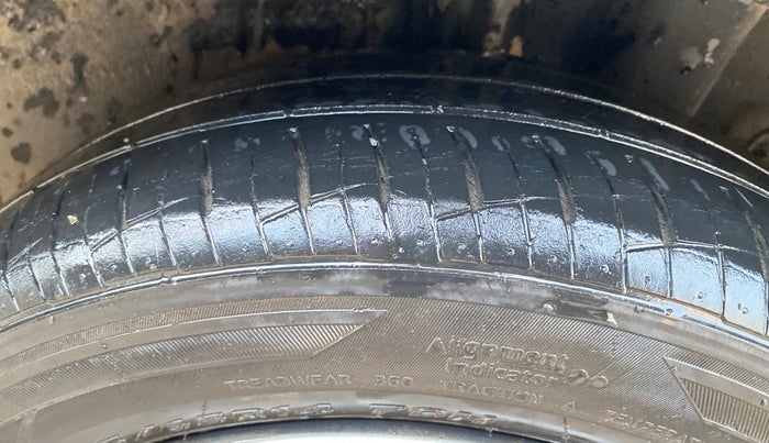 2020 Hyundai Grand i10 MAGNA 1.2 KAPPA VTVT, Petrol, Manual, 29,664 km, Left Rear Tyre Tread