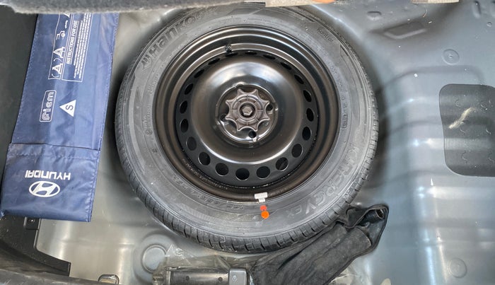 2020 Hyundai Grand i10 MAGNA 1.2 KAPPA VTVT, Petrol, Manual, 29,664 km, Spare Tyre