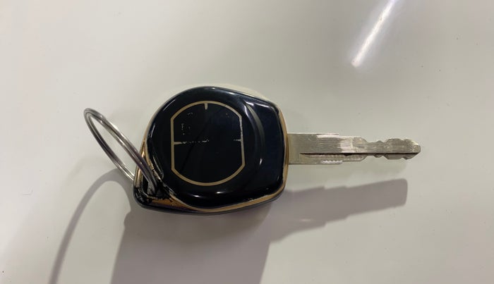 2022 Maruti New Wagon-R VXI 1.0, CNG, Manual, 33,179 km, Key Close Up