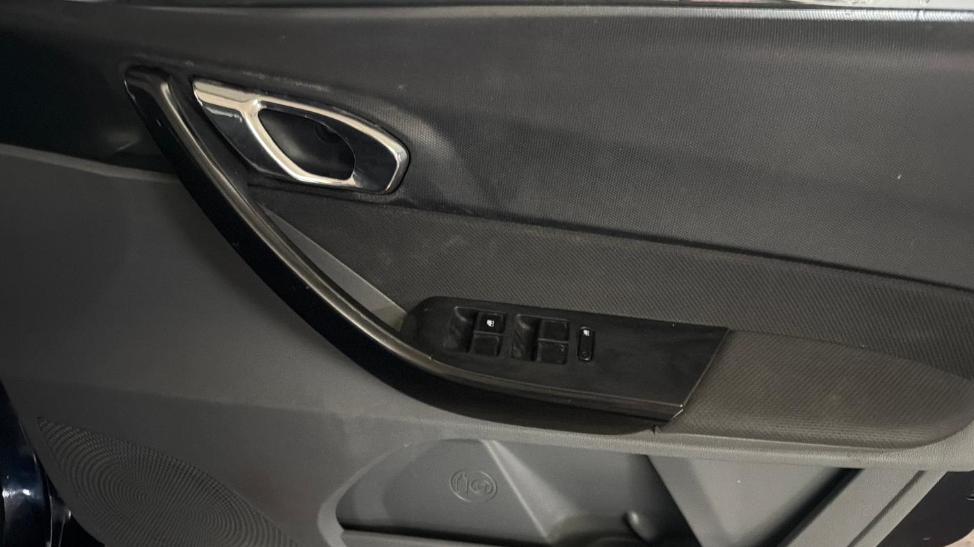 2018 Tata TIGOR XZA PETROL, Petrol, Automatic, 23,812 km, Driver Side Door Panels Control