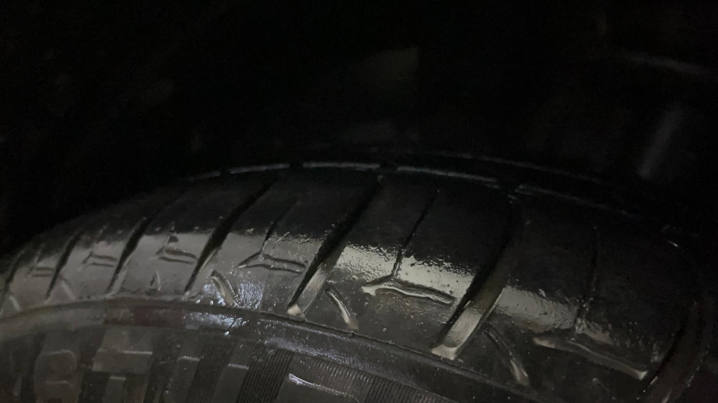 2021 Maruti Baleno ZETA PETROL 1.2, Petrol, Manual, 74,075 km, Left Front Tyre Tread
