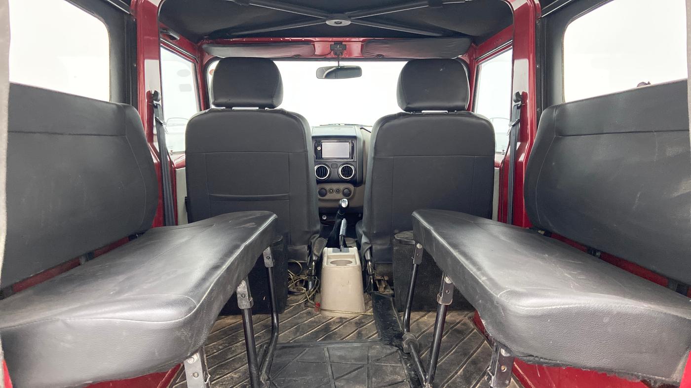 2018 Mahindra Thar CRDE 4X4 AC, Diesel, Manual, 25,743 km, Right Side Rear Door Cabin