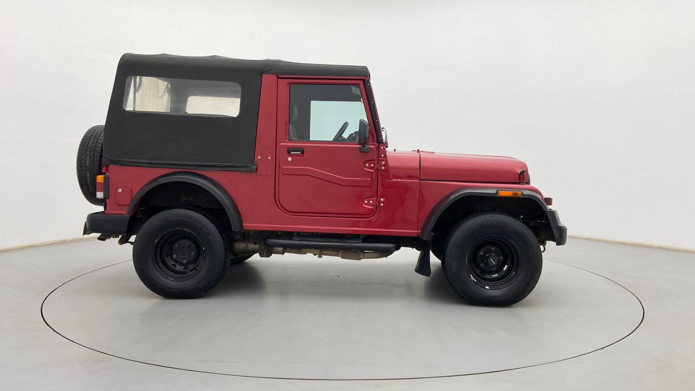 2018 Mahindra Thar CRDE 4X4 AC, Diesel, Manual, 25,743 km, Right Side View